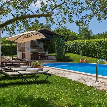 Hébergement de vacances Sujevic Fuer Unvergessliche Ferien - Istrien By Interhome *